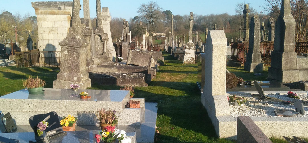 Végétalisation du cimetière à St-Aubin du Cormier